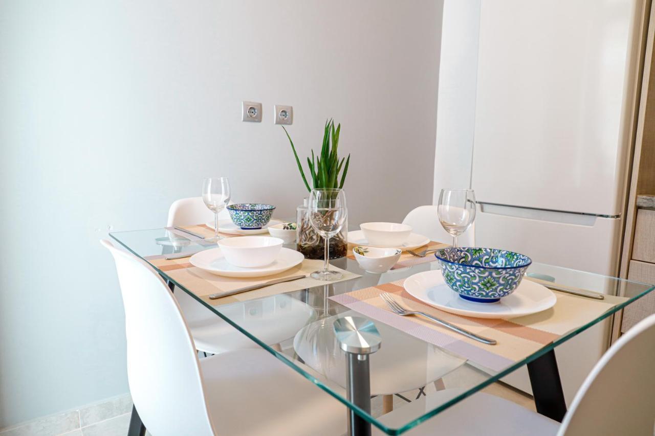 Newly Renovated Apartment 7 Min Walk From Acropolis Athena Bagian luar foto