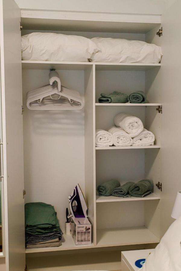 Newly Renovated Apartment 7 Min Walk From Acropolis Athena Bagian luar foto